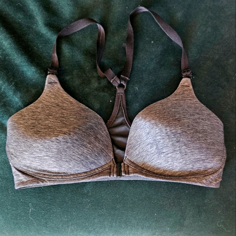 Gray Women's Bra. Hooks In Front.